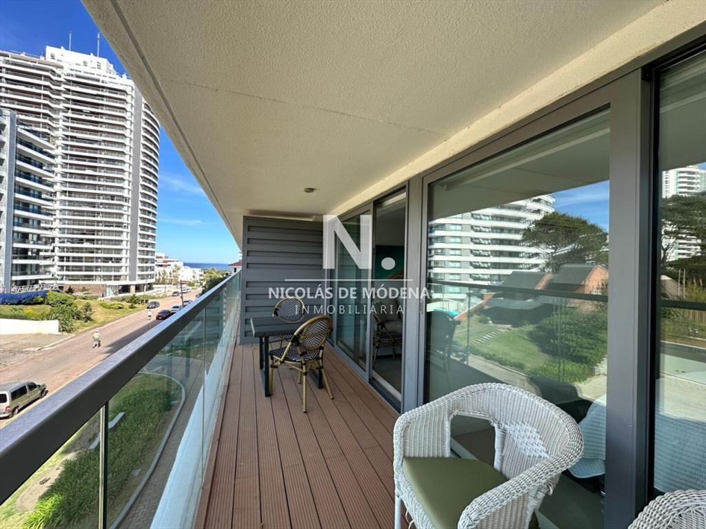 Vende apartamento de 1 dormitorio y medio en Peninsula, Pun