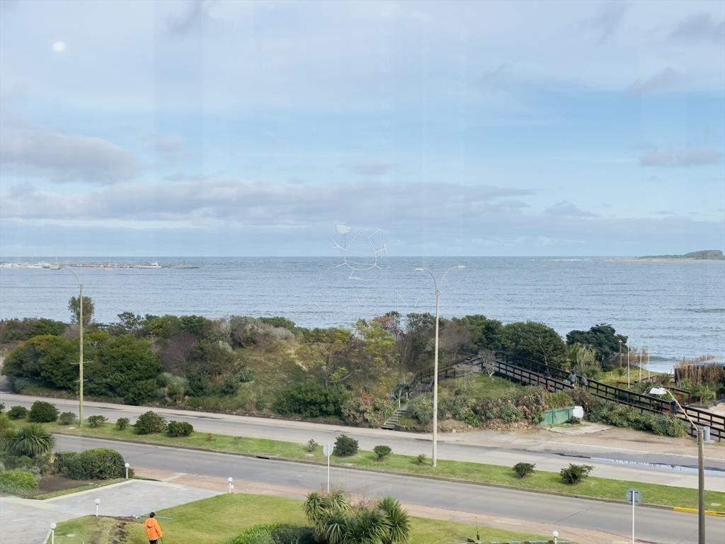 Apartamento en venta, 3 dormitorios, vista al