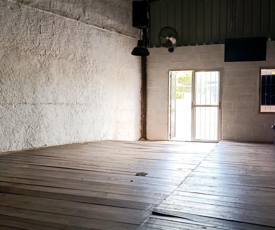 Alquiler Local comercial en Pando
