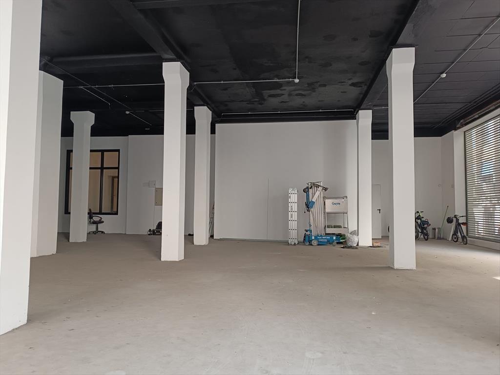 ALQUILER - Local Comercial - Ciudad Vieja - Esquina