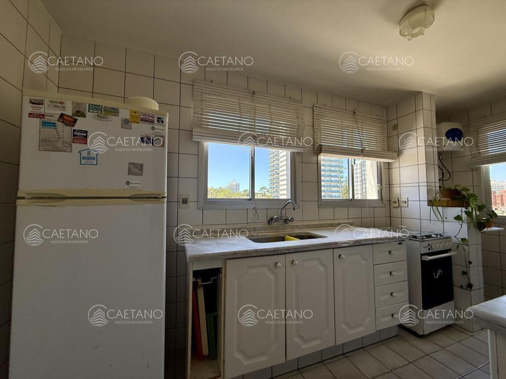 Apartamento  a  pasos de playa mansa