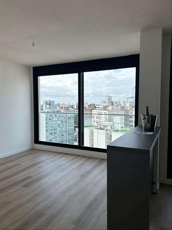 APARTAMENTO EN ALQULILER 2 DORM CON GARAGE