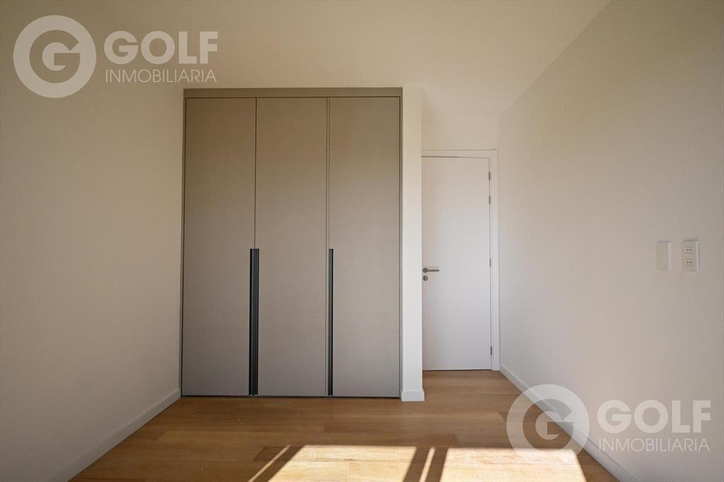 Alquiler de apartamento con 3 dormitorios y 2 cocheras simp