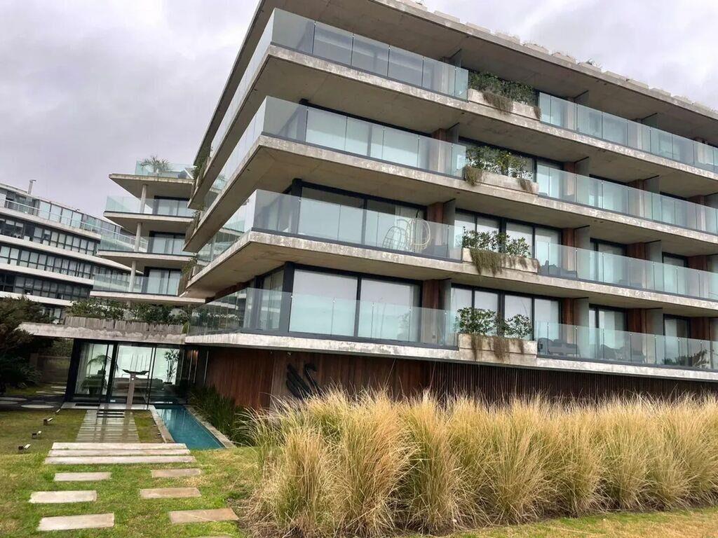 ALQUILER ANUAL 2 DORMITORIOS GARAJE PUNTA DEL ESTE