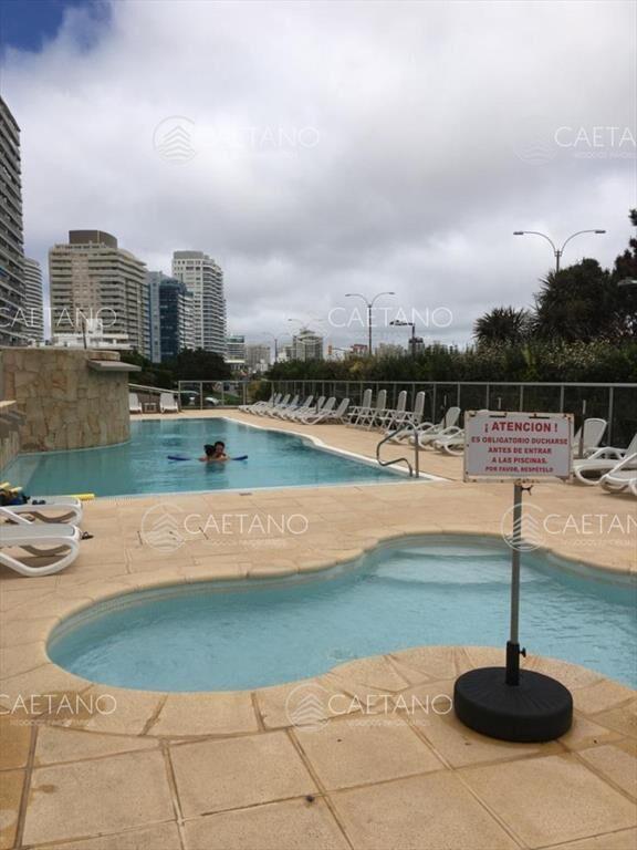 Venta apartamento 2 dormitorios playa mansa