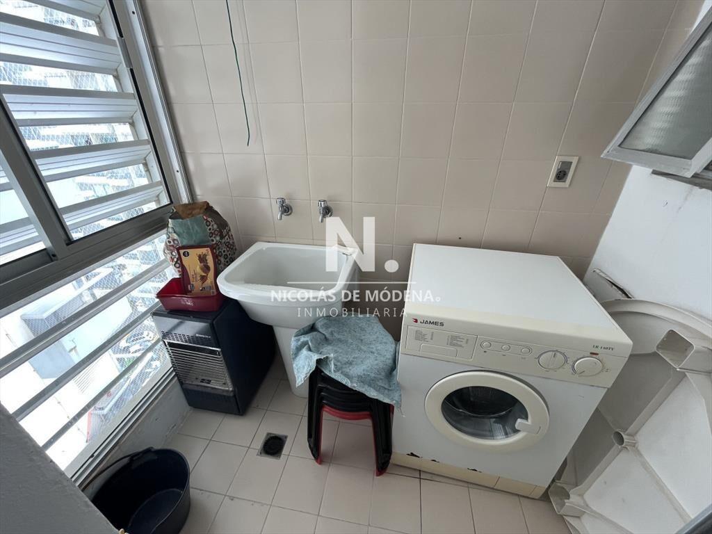 con piscina,garage y serv de mucama,vista total
