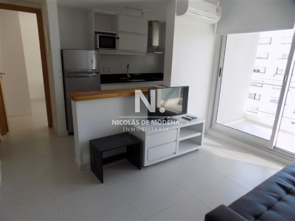 ALQUILA APARTAMENTO UN DORMITORIO , UN BAÑO