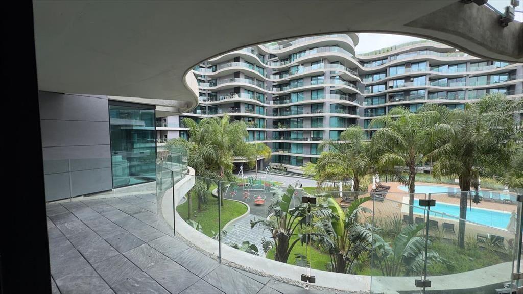 Forum, 61 m2 , amplia terraza, amenities, garaje !!