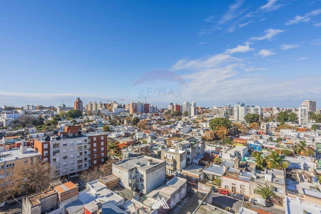 VENTA MONOAMBIENTE C/BALCON Y GARAJE LA BLANQUEADA