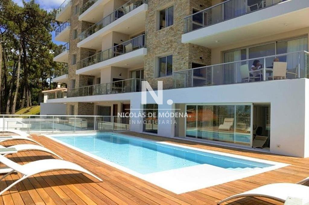 Vende apartamento de 2 dormitorios en Mansa, del