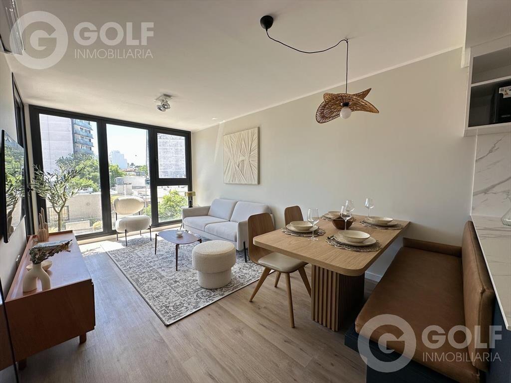 Venta de apartamento de 1 dormitorio con patio en Pocitos
