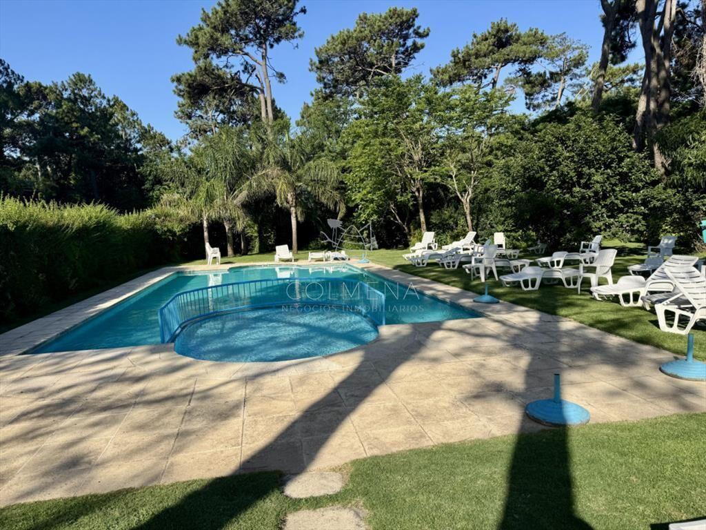 Hermoso apto con vista directa y hermosa al mar