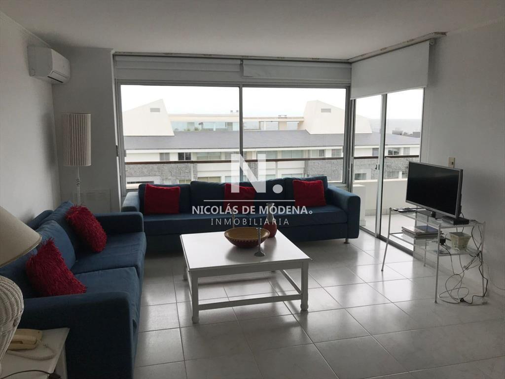 Venta y alquiler de apartamento en Esturión La