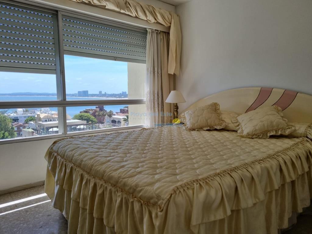Apartamento en Peninsula, 3 dormitorios *