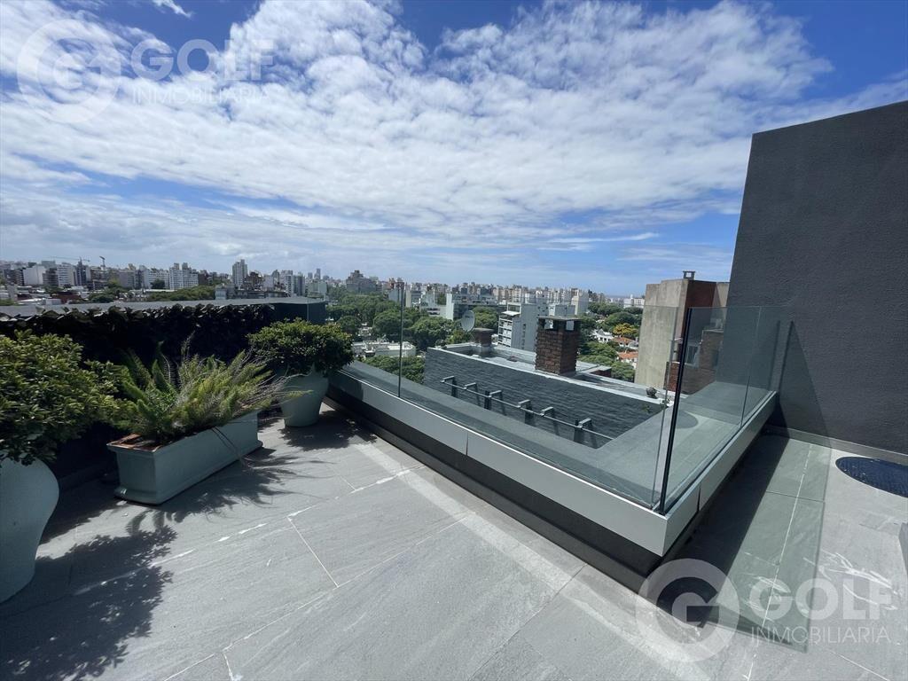 Venta o Alquiler de apartamento de 3 dormitorios en Golf -