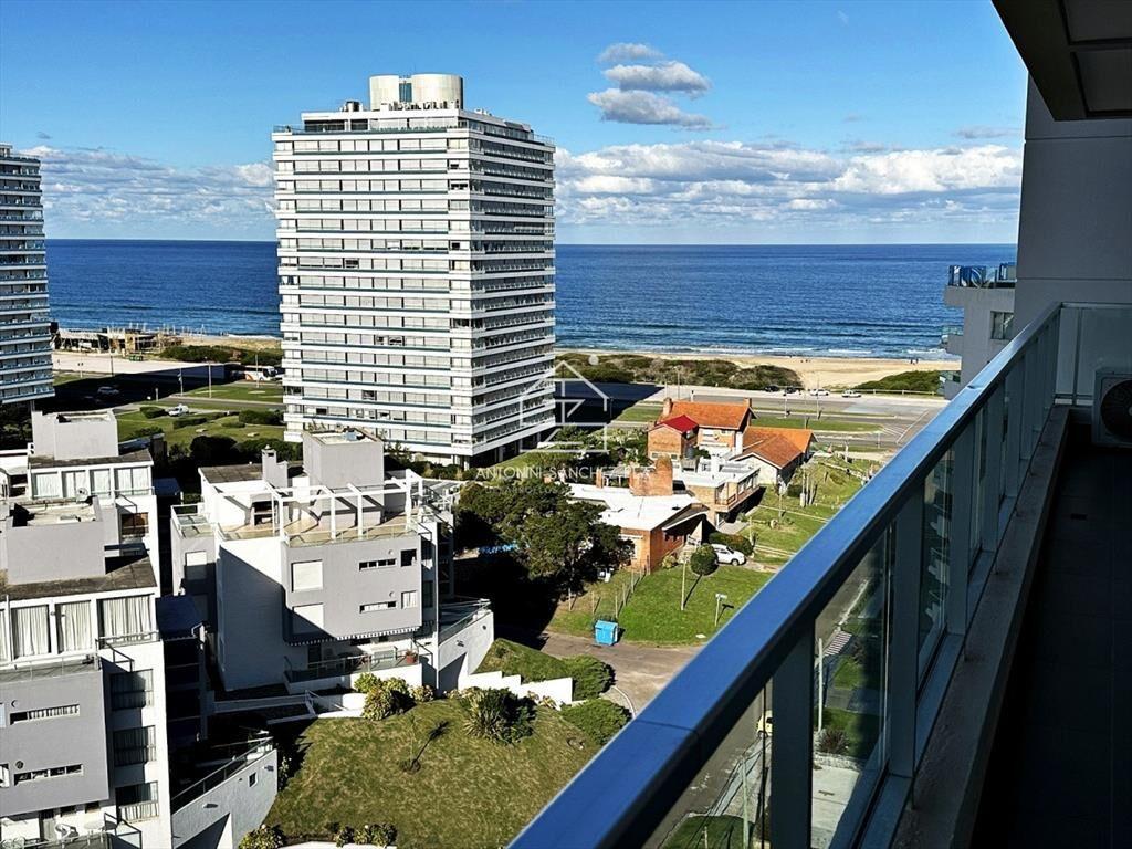 Punta del Este. Wind Tower!