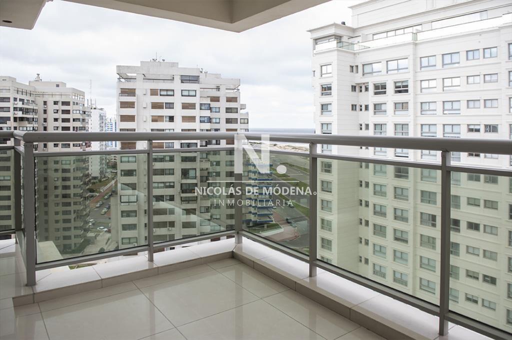 Increíble apartamento con excelente vista al