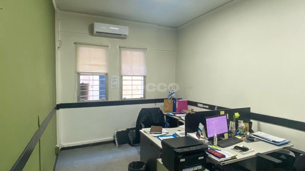 OFICINA EN CIUDAD VIEJA