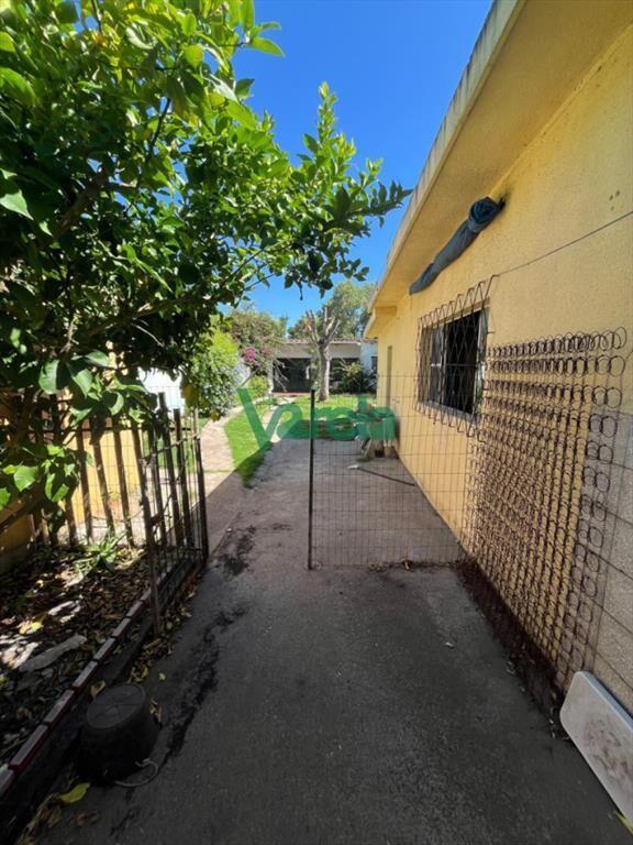 Venta de casa en Salinas, proxima rambla, 2