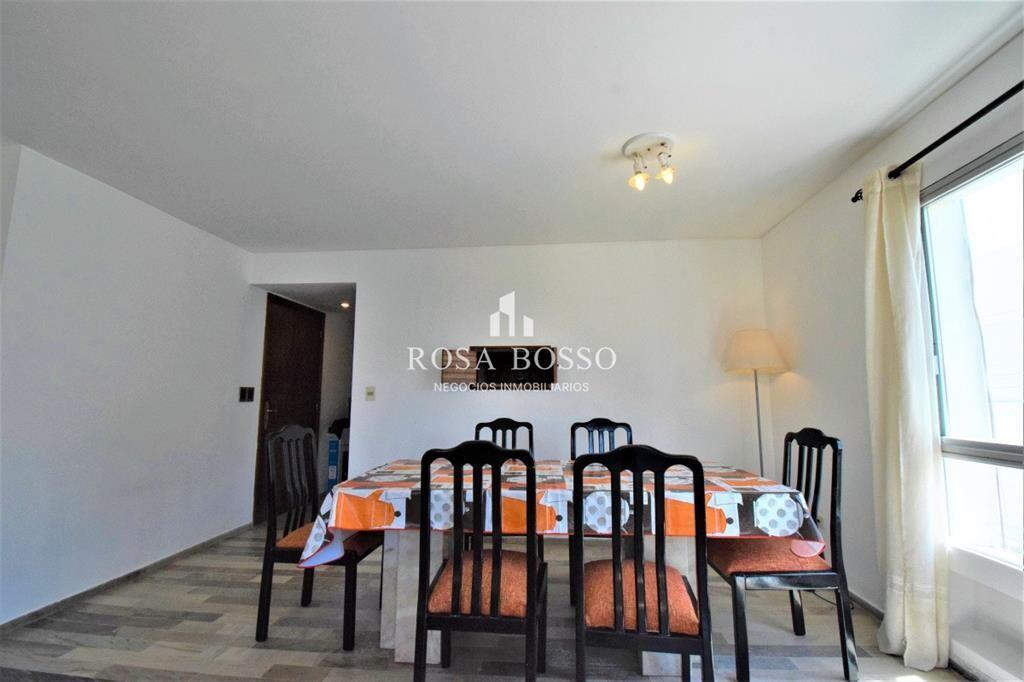 VENTA, Apartamento, 3 dormitorios, con vista, del