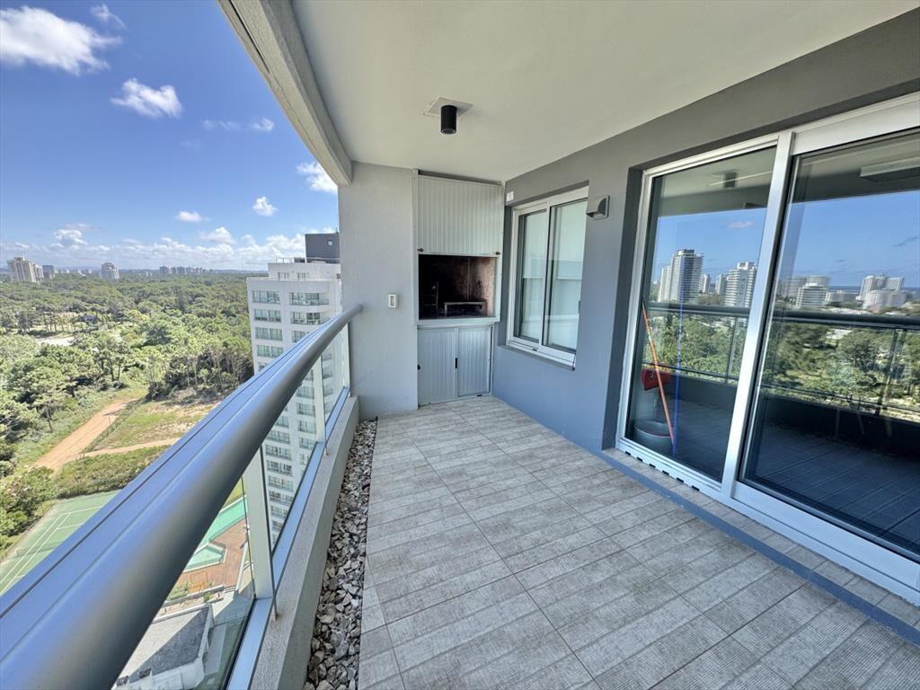 VENTA APARTAMENTO 2 DORMITORIOS + DEPENDENCIA
