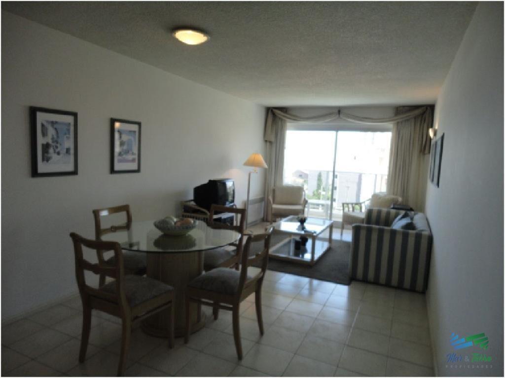 Apartamento en Brava, 1 dormitorios *