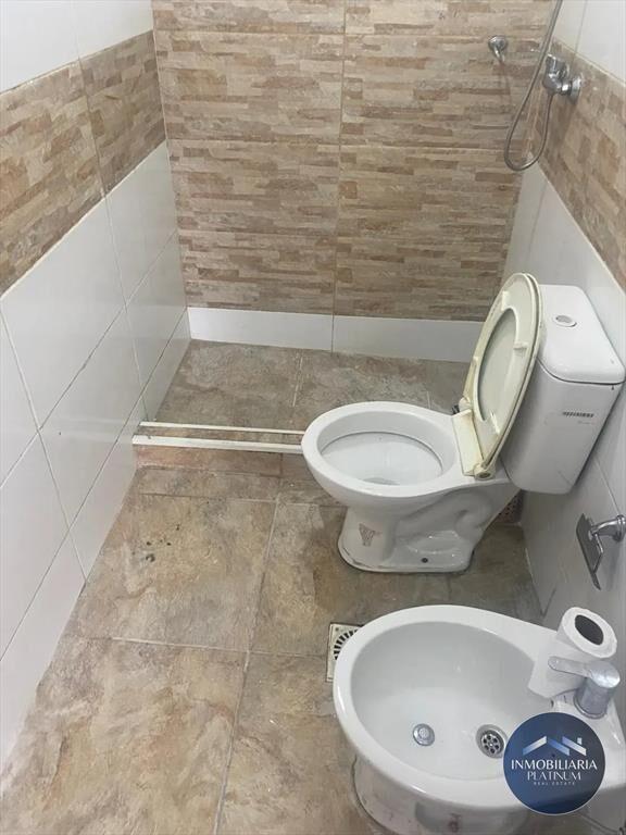 Casa de 2 dormitorios en venta en Maroñas
