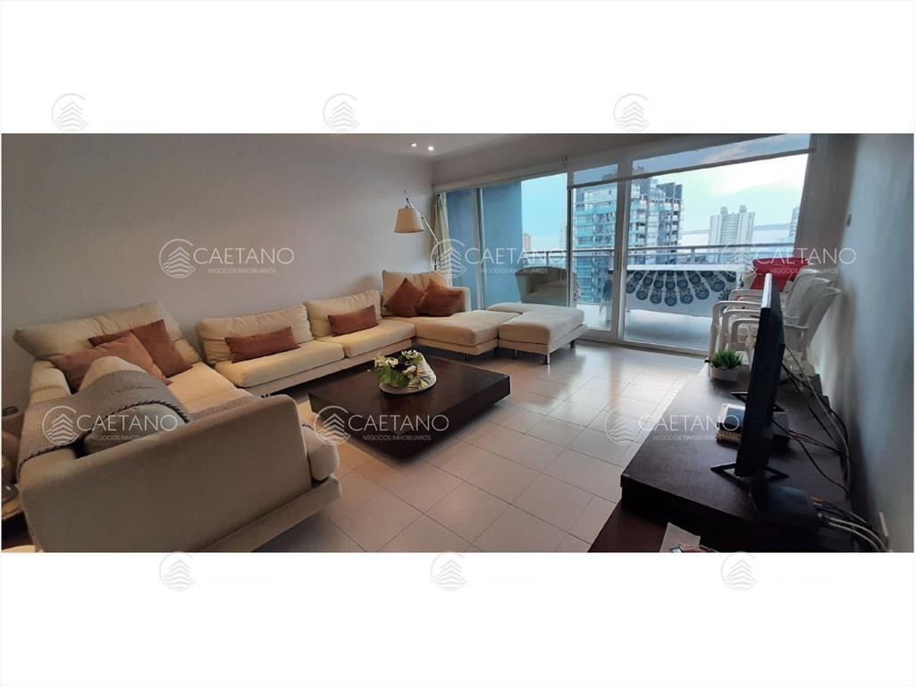 Apartamento en Punta del Este, Brava
