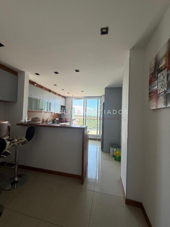 Penthouse en Venta de 3 Dormitorios en Edificio