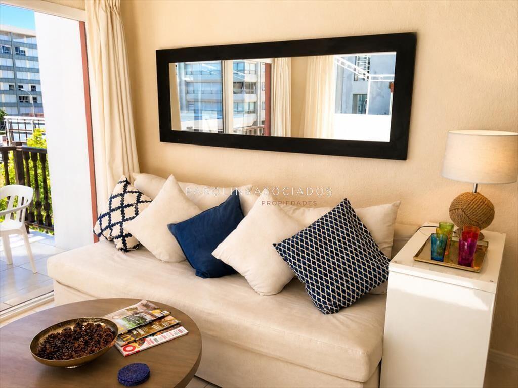Apartamento en venta en Peninsula, Punta del