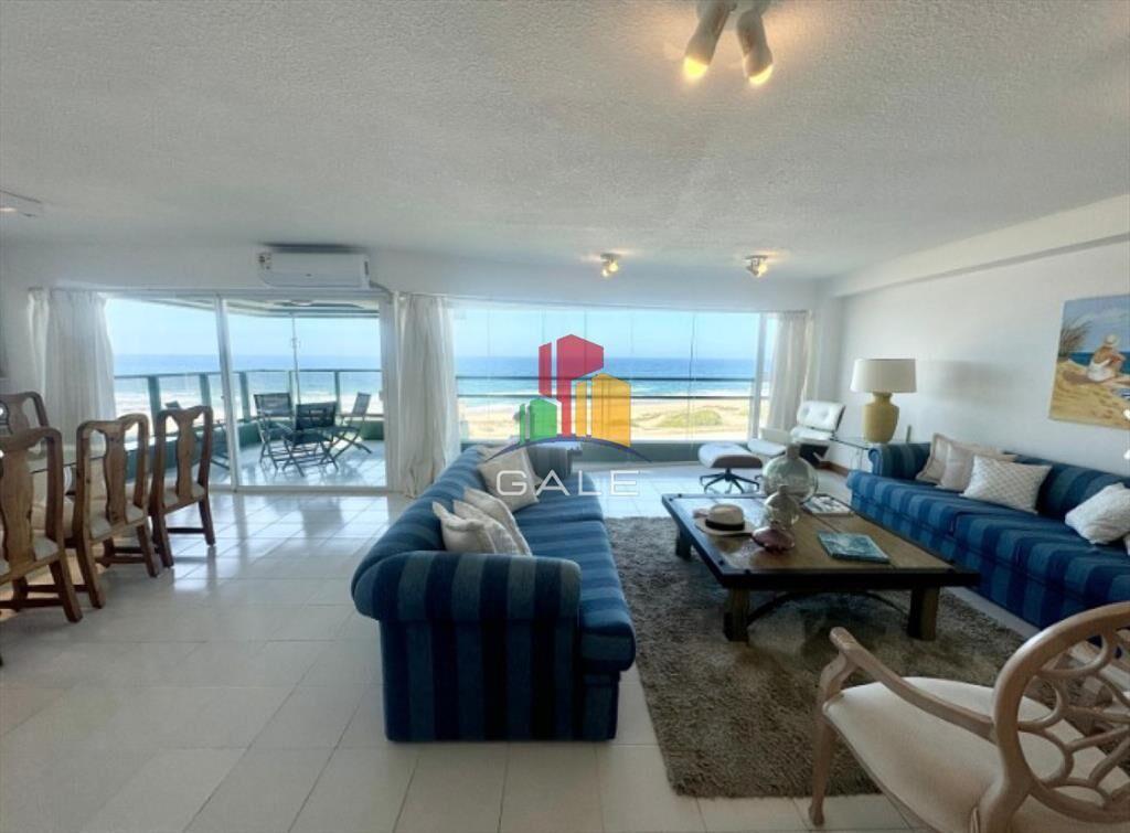 Venta Edificio Martinique 3 dormitorios en suite