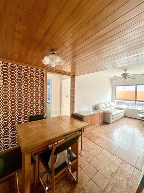 Oportunidad de negocio! Apartamento de 2 y 2 con