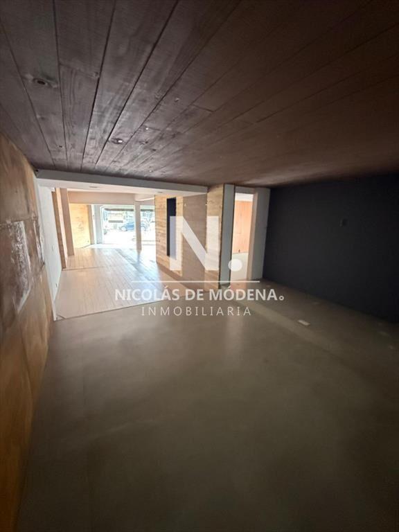 Alquila Local en Punta del Este con 1 Dormitorio
