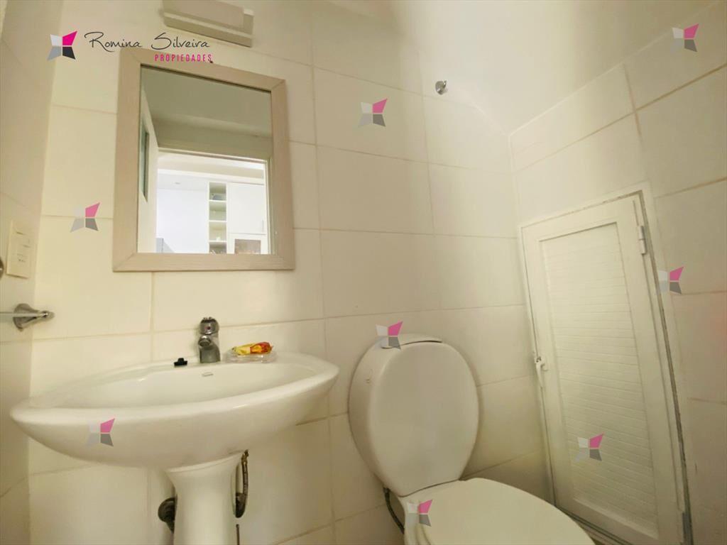 Apartamento en Alquiler Tres Dormitorios en Manantiales
