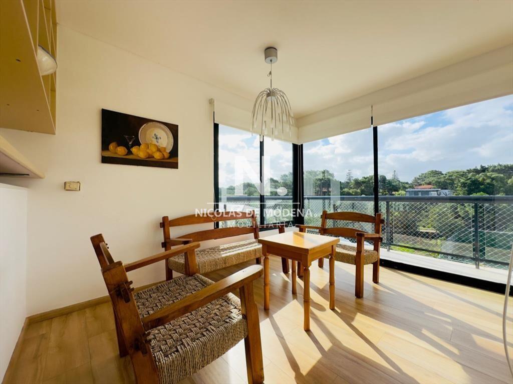 Apartamento en venta frente a playa brava, Pent