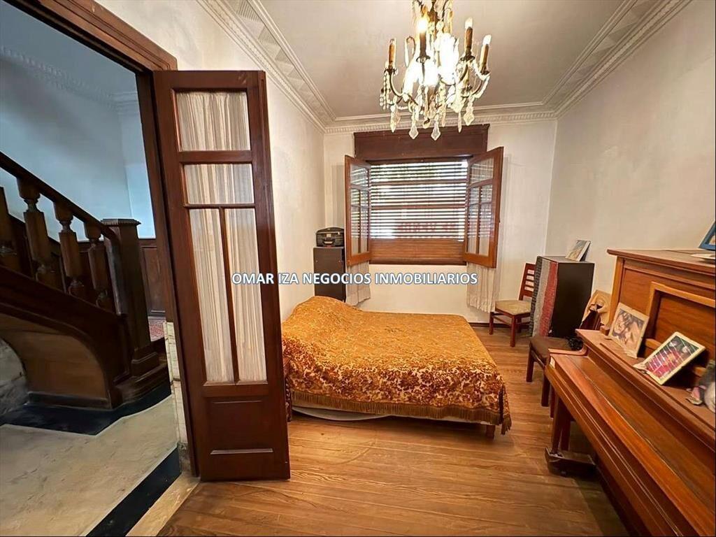 VENTA CASA PADRON UNICO EN PARQUE BATLLE, 2 PLANTAS, 3 DORM