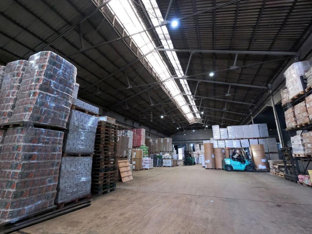 Venta Local Industrial en Aguada Gral. Farías 4.217 metros