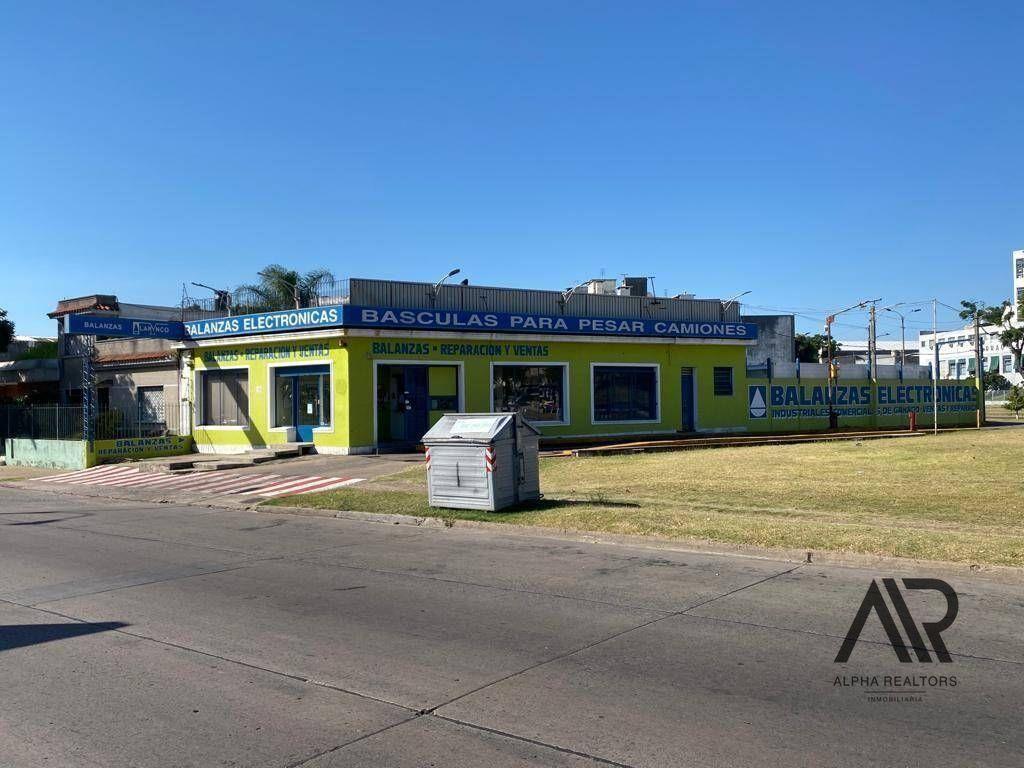 Local Comercial en venta ubicado en Mercado Modelo