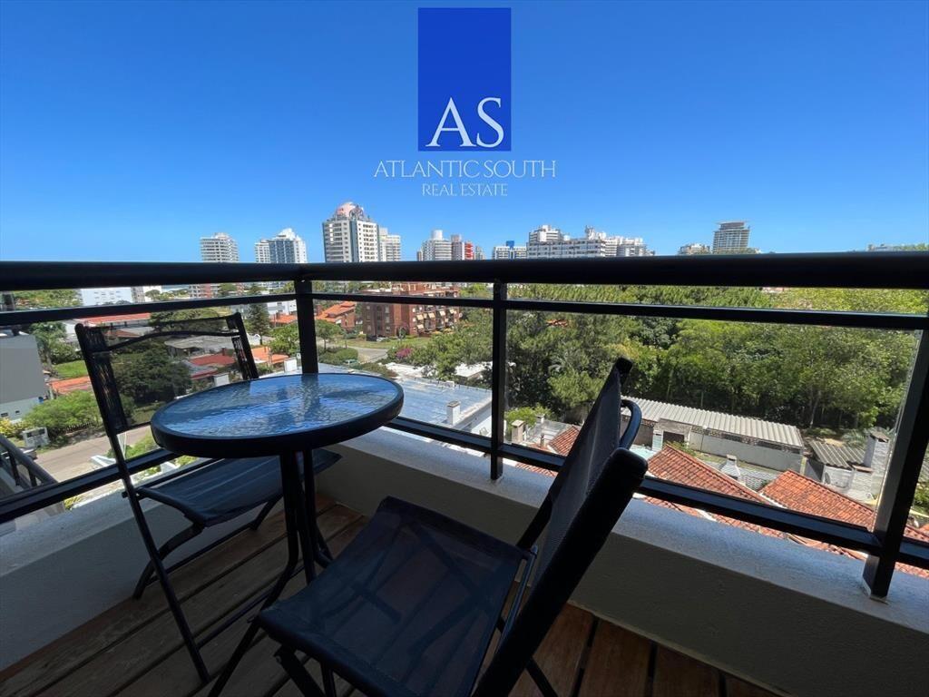 Apartamento 1 dormitorio piso alto con vista en