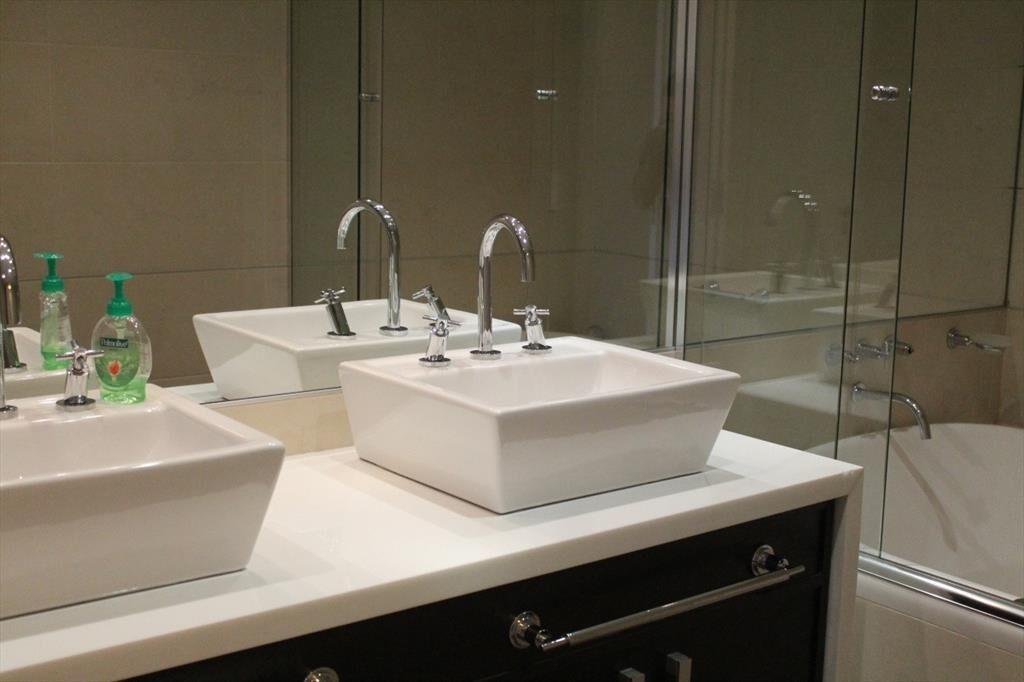VENTA APARTAMENTO 3 DORMITORIOS EDIFICIO IMPERIALE PUNTA DE