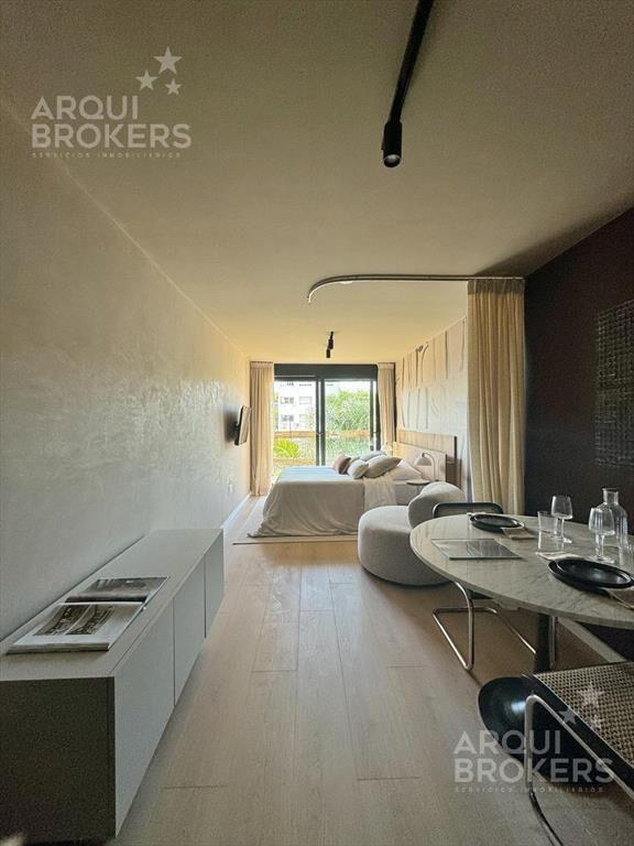 Venta apartamento de dos dormitorios en Parque Rodó - 723