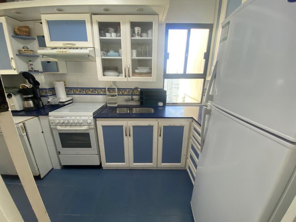 VENTA DE APARTAMENTO DE 3 DORMITORIOS EN PARQUEMAR CENTER F