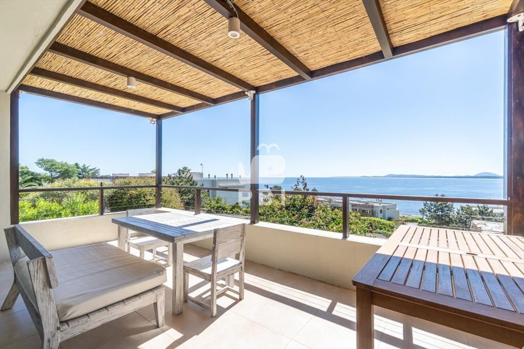 Apartamento de 3 dormitorios en Quartier, Punta -