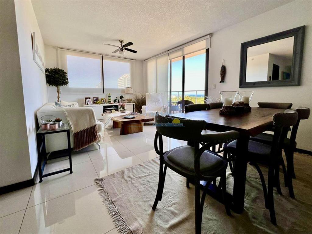 En venta apartamento con excelente vista, de 3 en