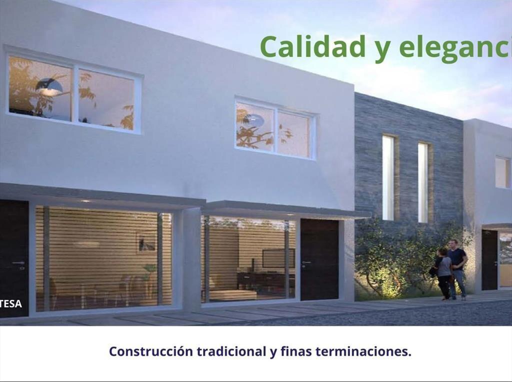 CARRASCO NORTE CASAS DUPLEX 2d 2b 2cocheras parrillero