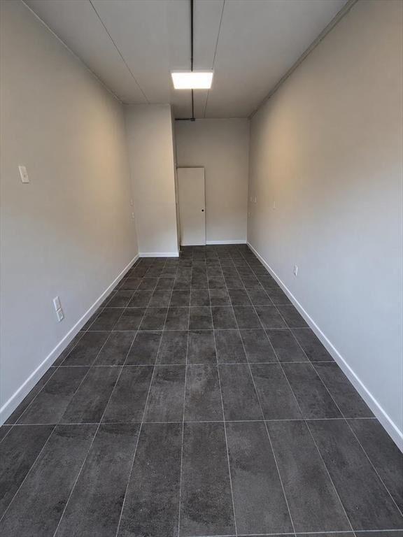 Ellauri frente Punta Carretas Shopping, 240 m2 , planta lla