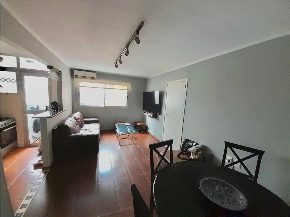 1185 Venta+ saldo apto 4dorm, excelente ubicación, Centro