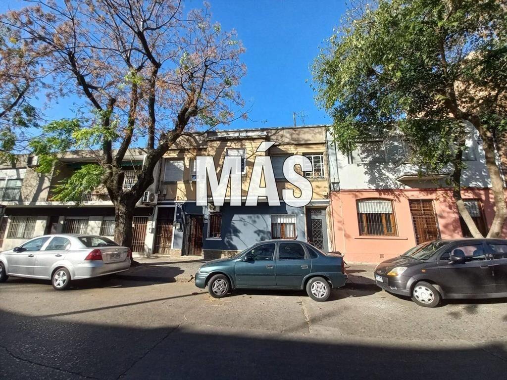 Apartamento Venta La Comercial Montevideo iMas.uy L *...