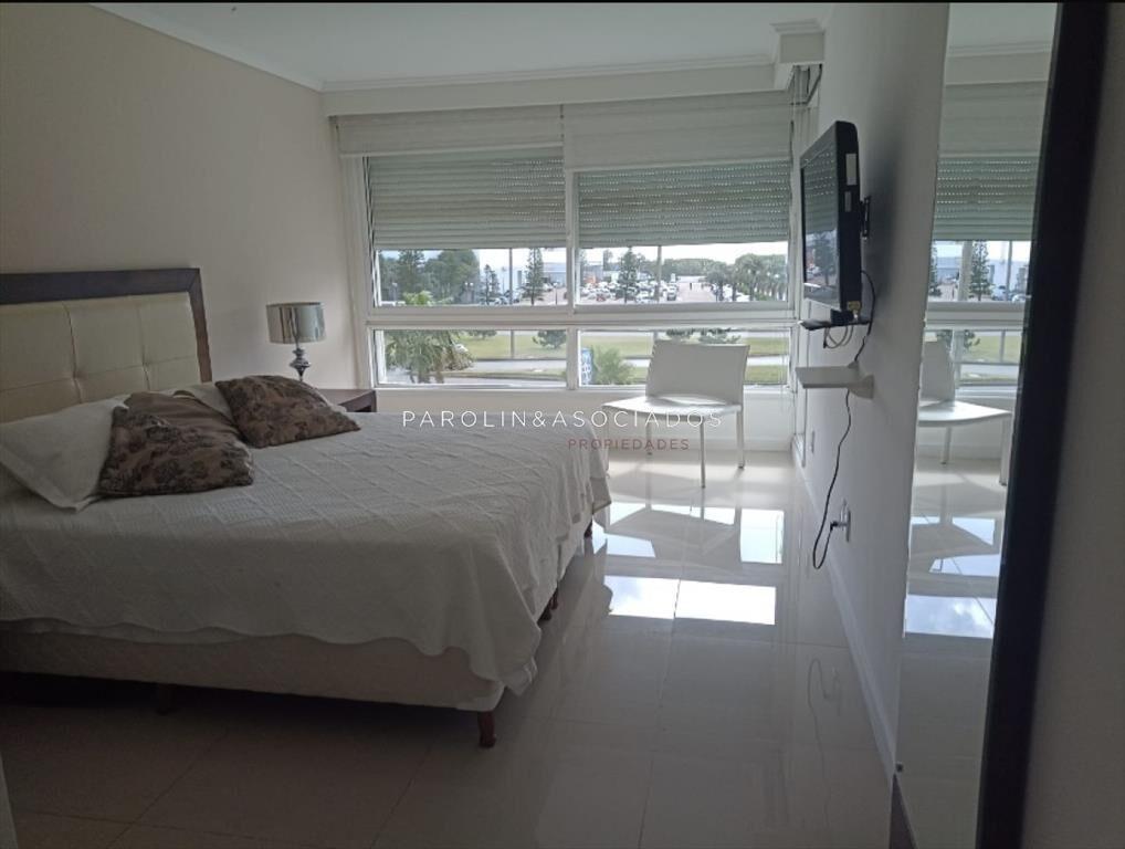 Apartamento en venta de 3 dormitorios en Casino