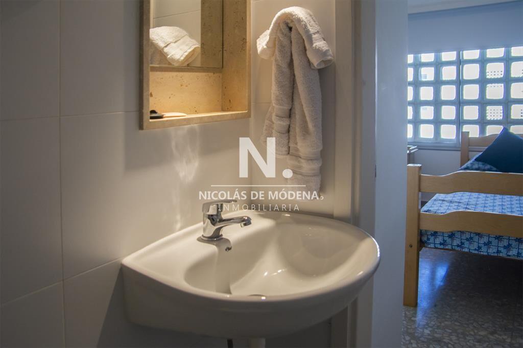 Apartamento en Mansa , 2 y dependencia en venta